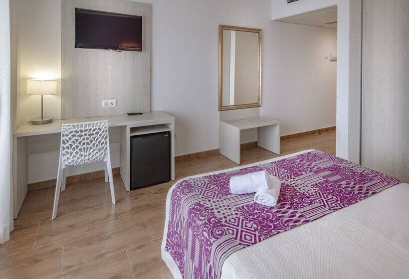 هتل 4r Meridia Mar