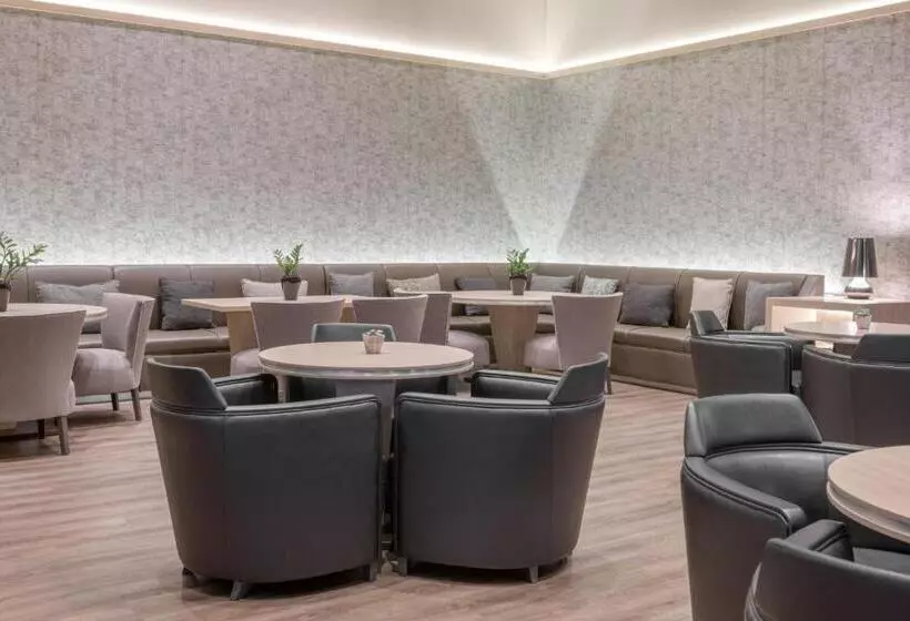 Ac Hotel Córdoba By Marriott