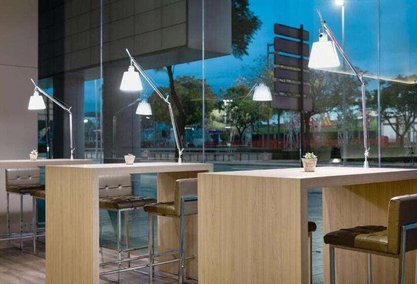 Ac Hotel Córdoba By Marriott