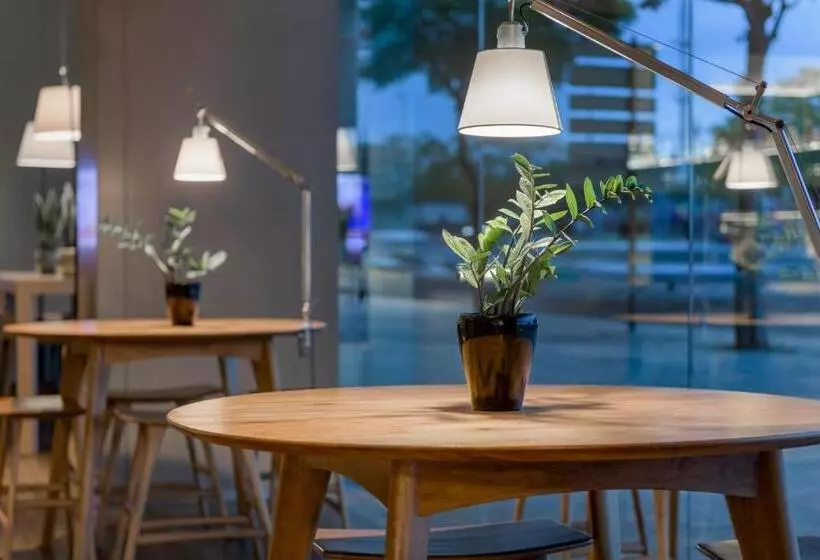 Ac Hotel Córdoba By Marriott