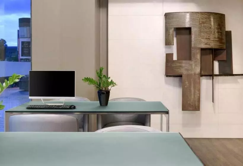 Ac Hotel Córdoba By Marriott