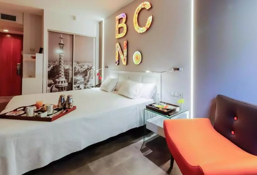 Отель Evenia Rossello