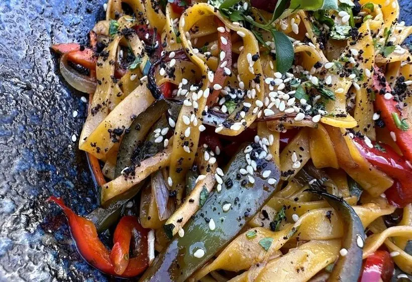 هتل Evenia Rossello