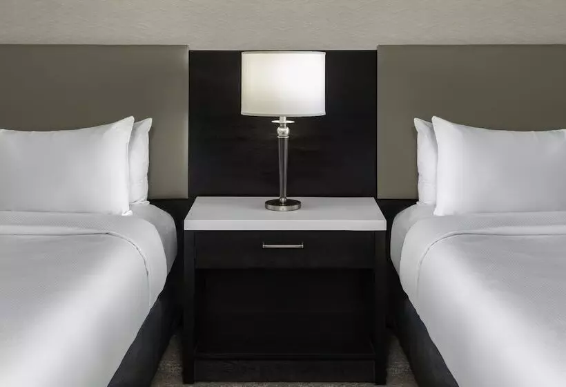 ホテル Hilton Vancouver Metrotown