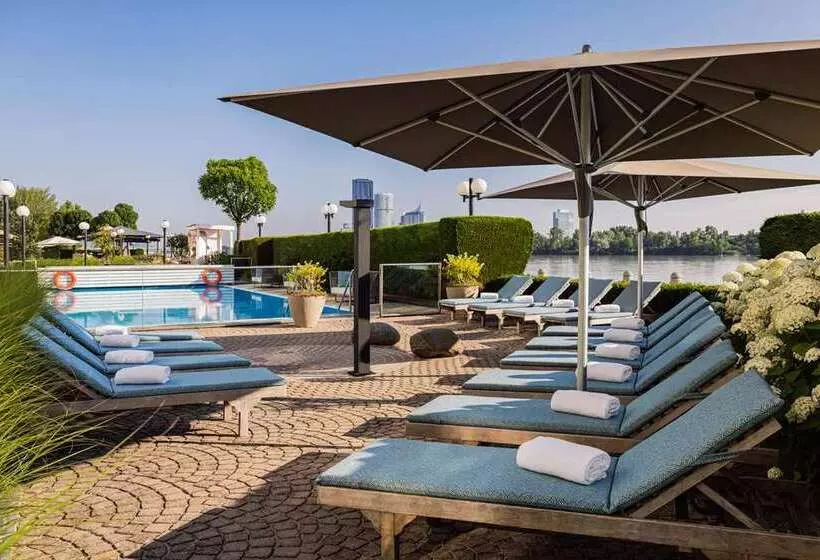 호텔 Hilton Vienna Waterfront