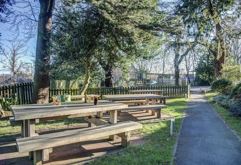 هتل Holiday Inn Express Edinburgh City West, An Ihg