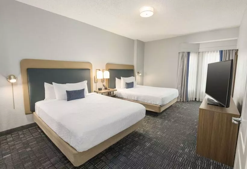 هتل Homewood Suites By Hilton New Orleans