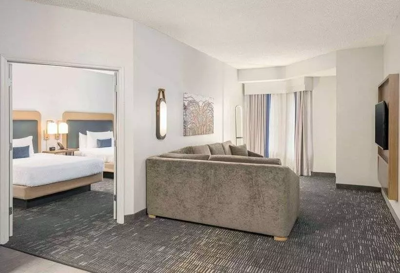 هتل Homewood Suites By Hilton New Orleans