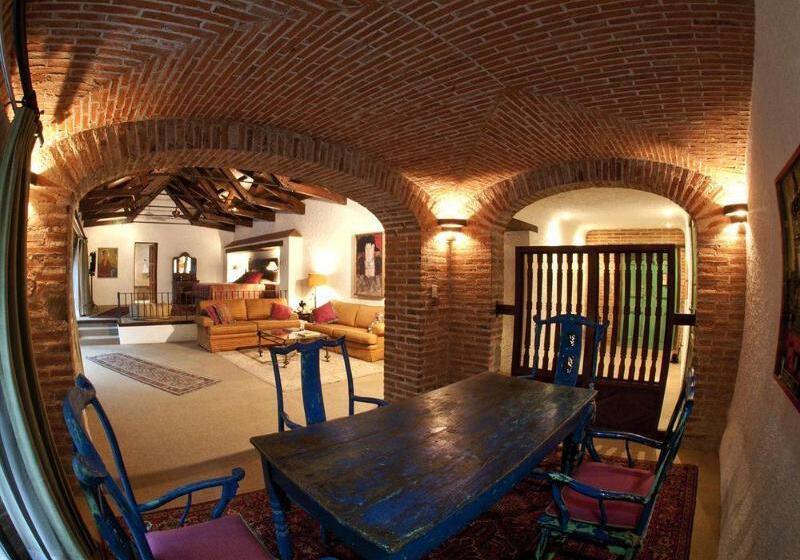 هتل Museo Spa Casa Santo Domingo