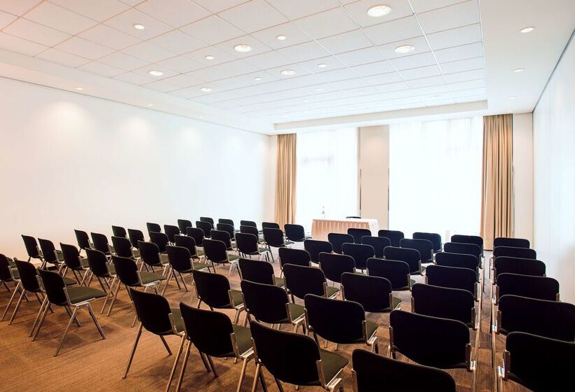 Hotel NH Berlin Alexanderplatz