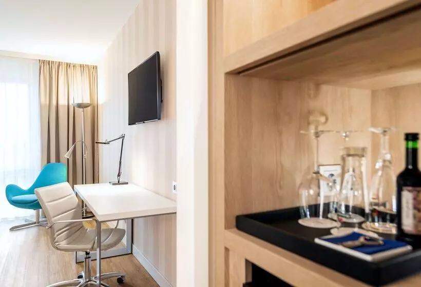 Hotel NH Berlin Alexanderplatz