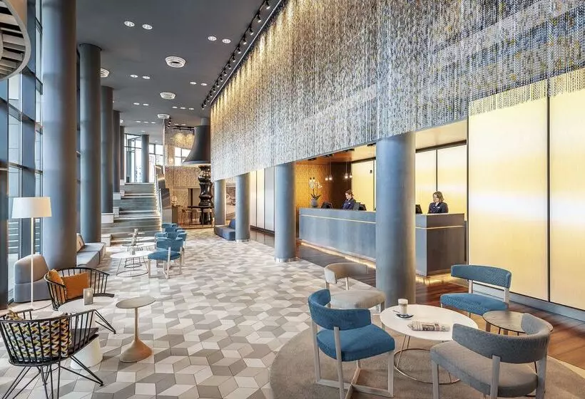 Hotel NH Berlin Alexanderplatz