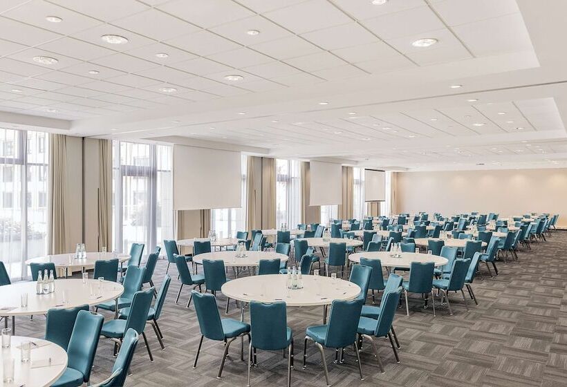 Hotel NH Berlin Alexanderplatz