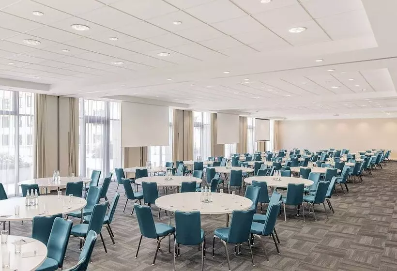 Hotel NH Berlin Alexanderplatz