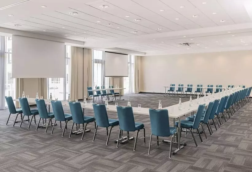 Hotel NH Berlin Alexanderplatz