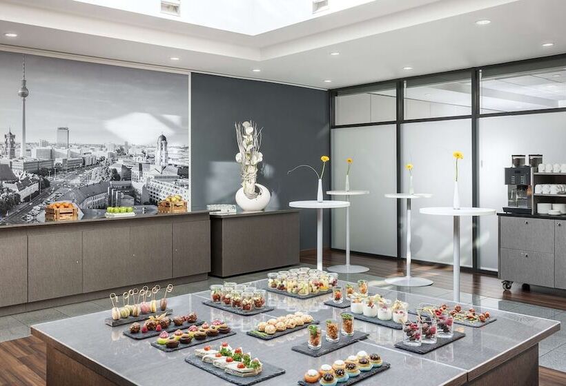 Hotel NH Berlin Alexanderplatz