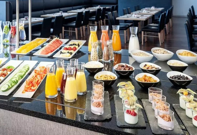 Hotel NH Berlin Alexanderplatz