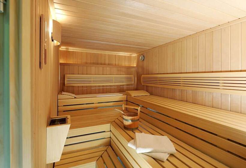 Hotel NH Berlin Alexanderplatz