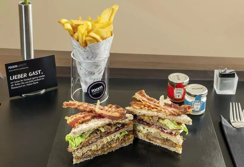 Hotel NH Berlin Alexanderplatz