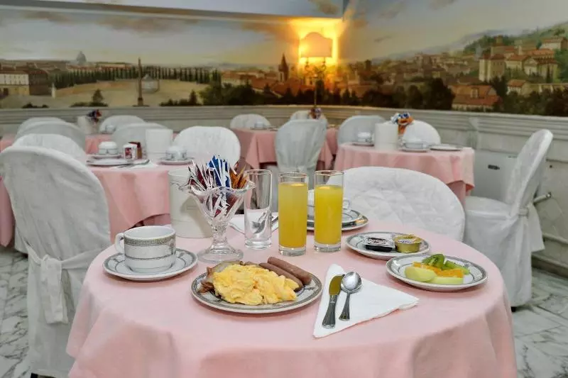 בית מלון כפרי Pantheon