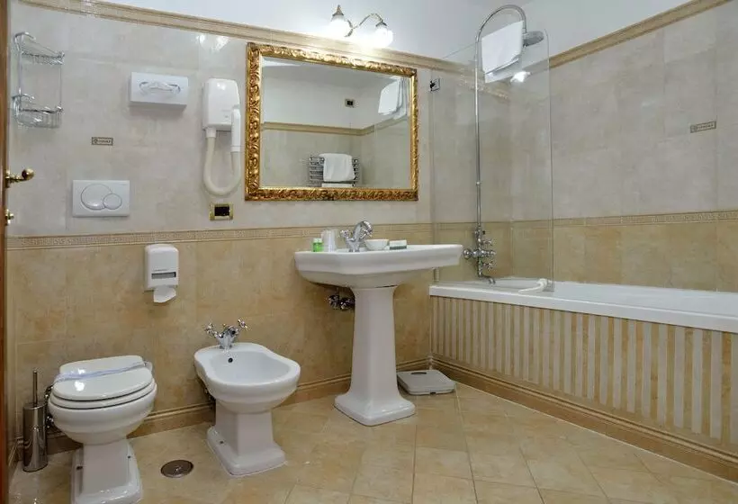 בית מלון כפרי Pantheon