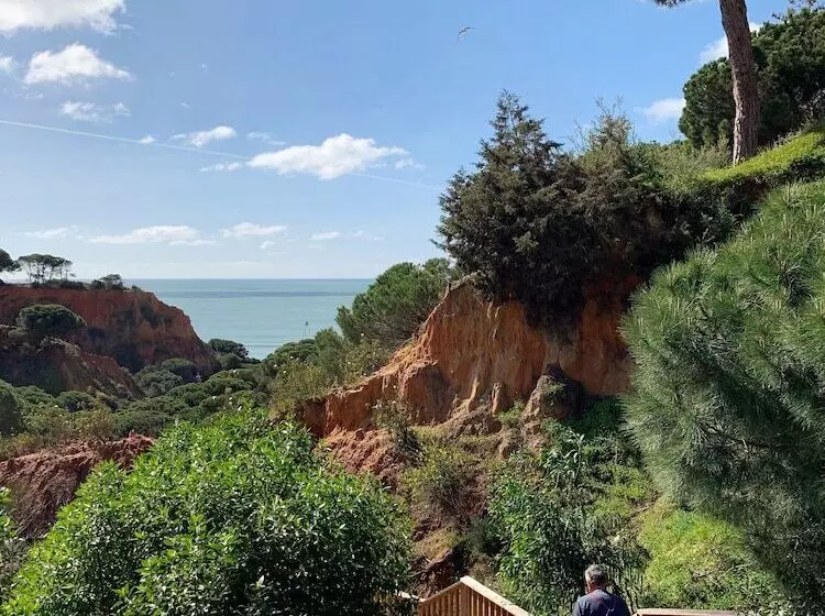 בית מלון כפרי Portobay Falesia