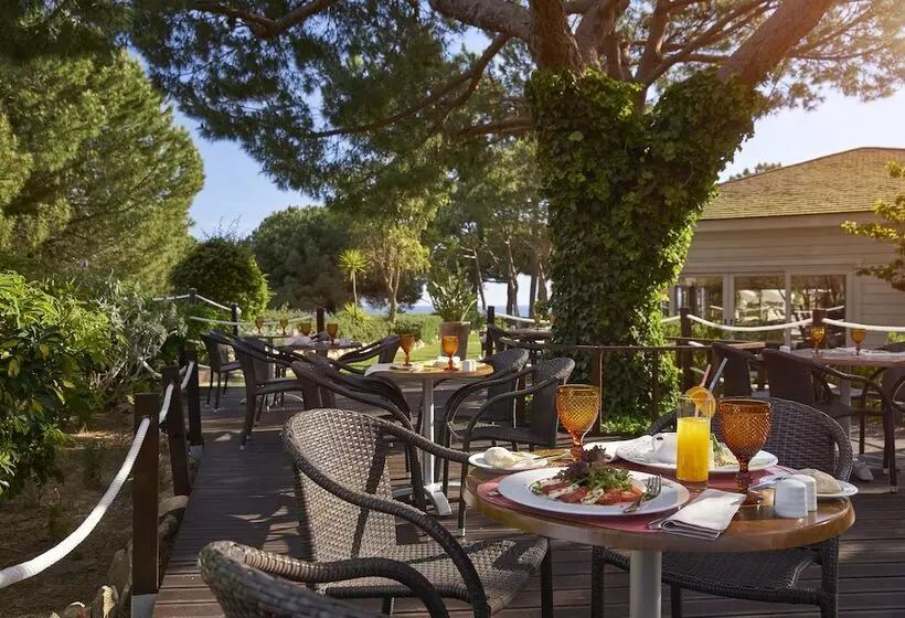 בית מלון כפרי Portobay Falesia