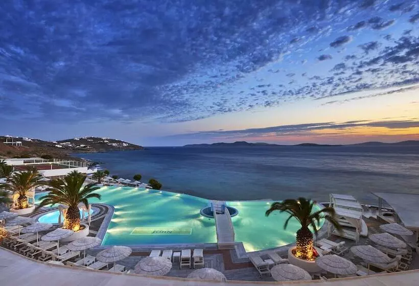 Saint John Hotel Villas & Spa