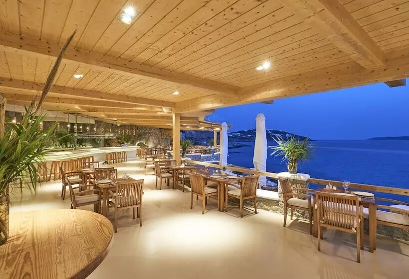 Saint John Hotel Villas & Spa