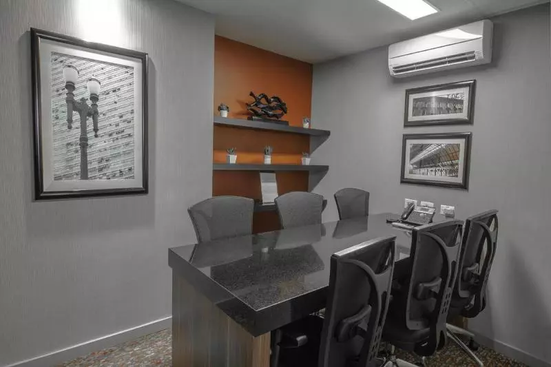 Отель Marriott São Paulo Airport