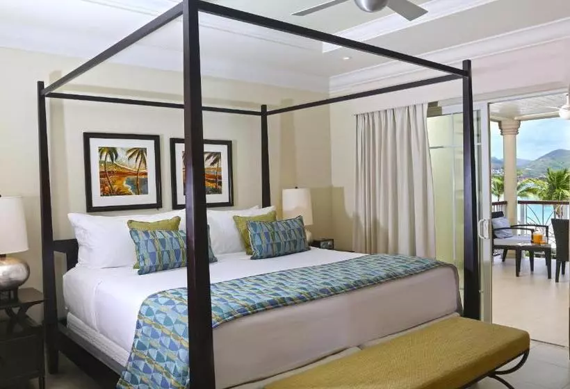 هتل The Landings Resort And Spa All Suites