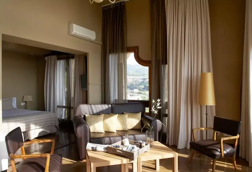 Vila Clara Art Hotel