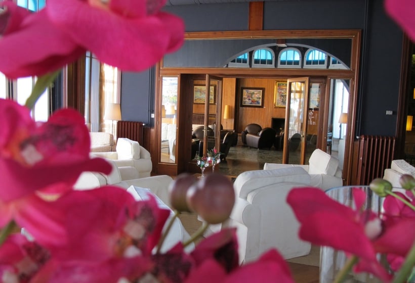 Vila Clara Art Hotel