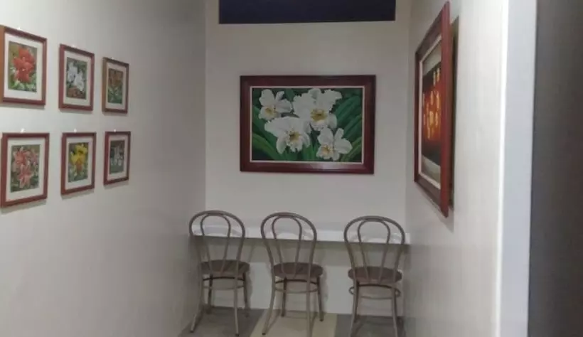 Retkeilymaja Royale House Hotel Davao Powered By Cocotel