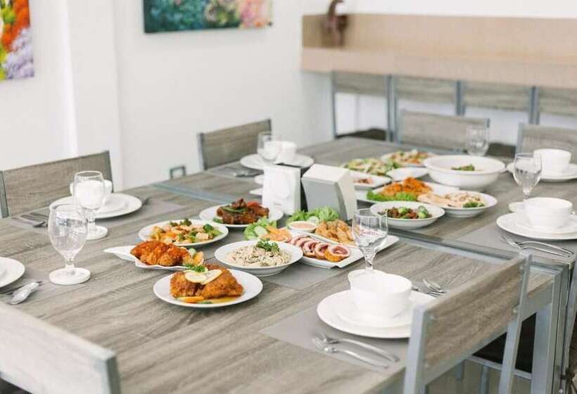 Schronisko Royale House Hotel Davao Powered By Cocotel