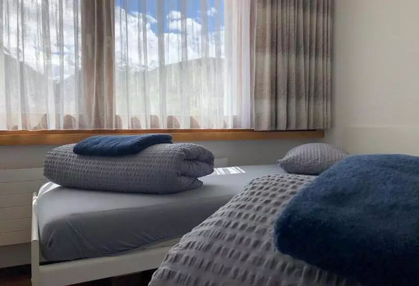 Hotelli Catrina Lodge