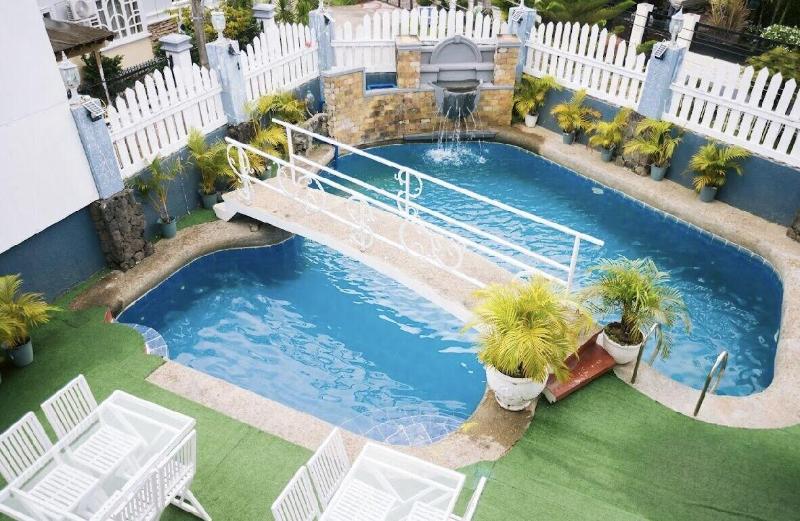 בית מלון כפרי Reddoorz Premium At The Grand Peninsula Suites