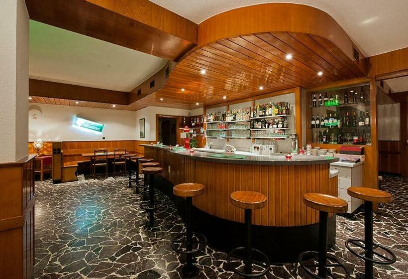 فندق La Vallée Hôtel &spa