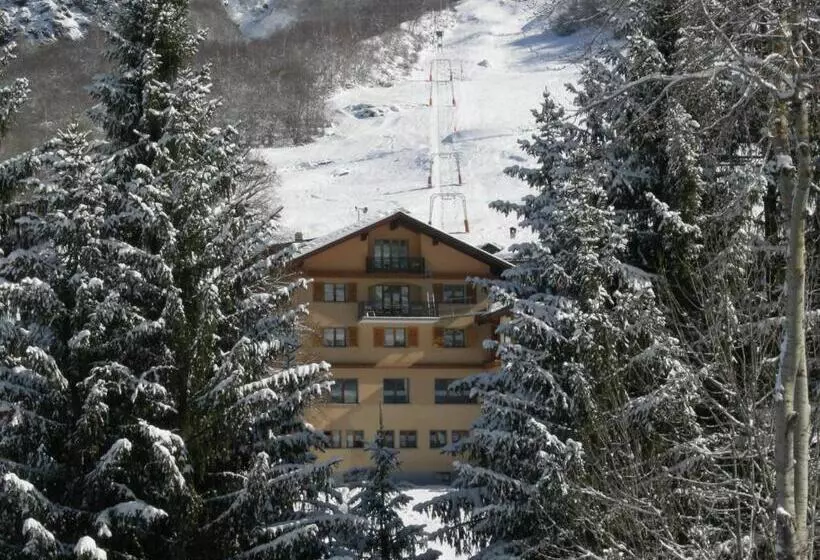 Hotelli La Vallée Hôtel &spa