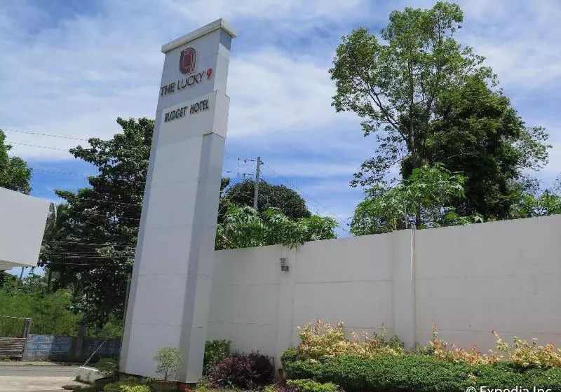 ホテル Lucky9 Budget