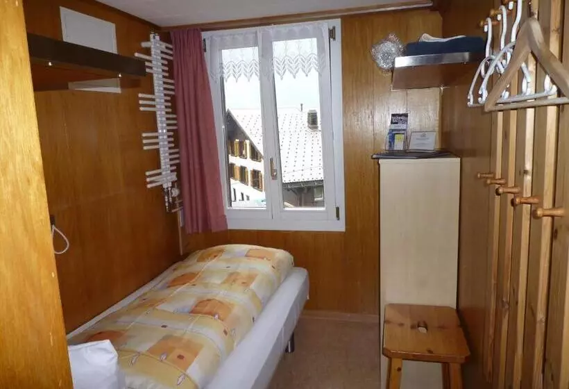 Majatalo Esthers Guesthouse