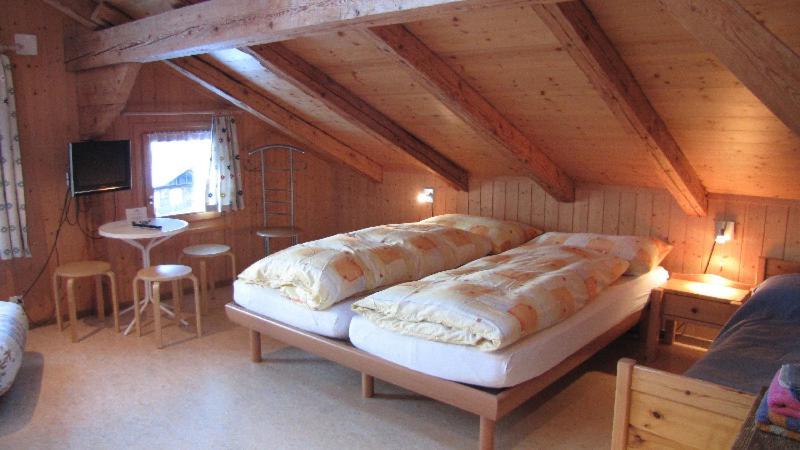 펜션 Esthers Guesthouse