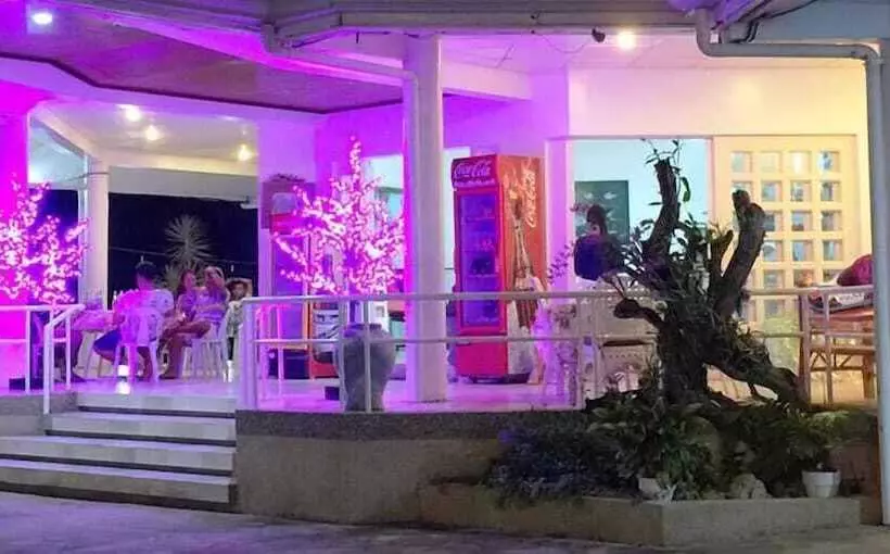 Majatalo Hisoler S Beach Resort