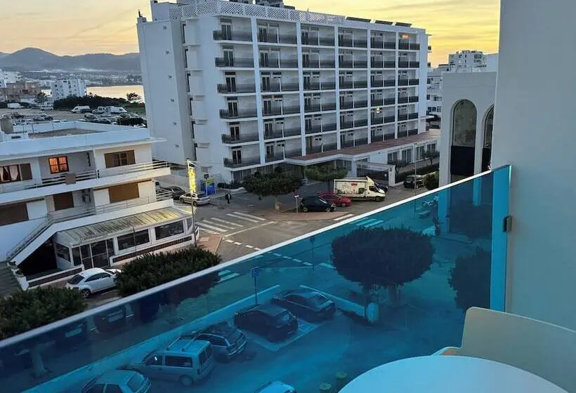 Aparthotel Boutique Poniente Playa