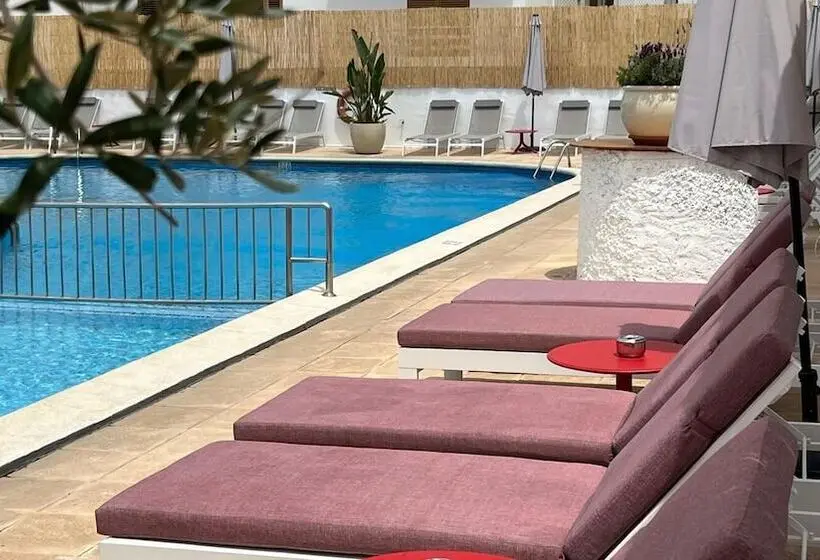 Aparthotel Boutique Poniente Playa