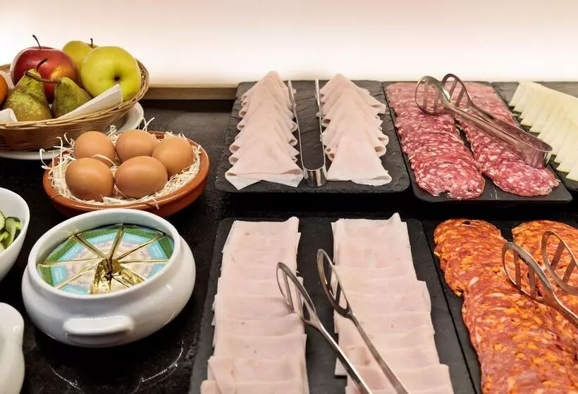 Отель Best Aranea