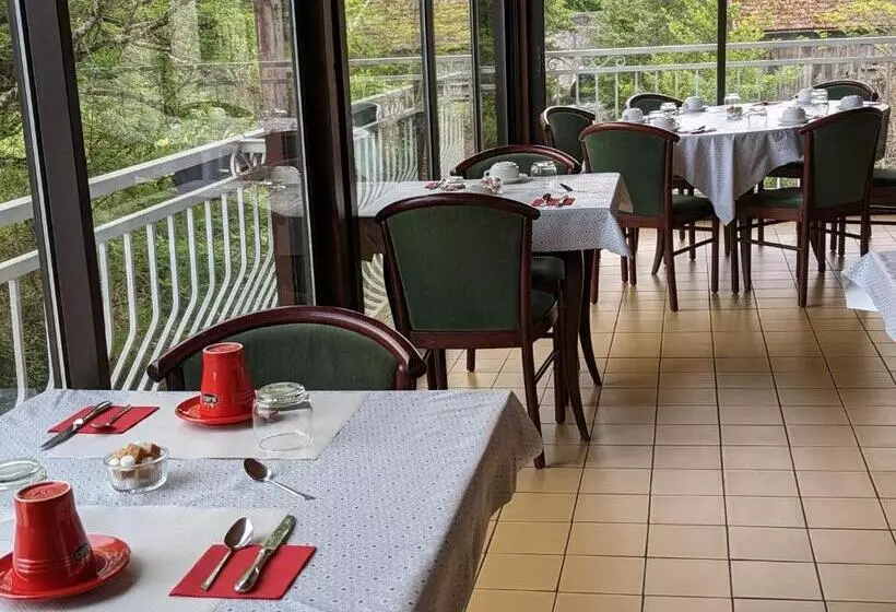 ホテル Auberge Audressein