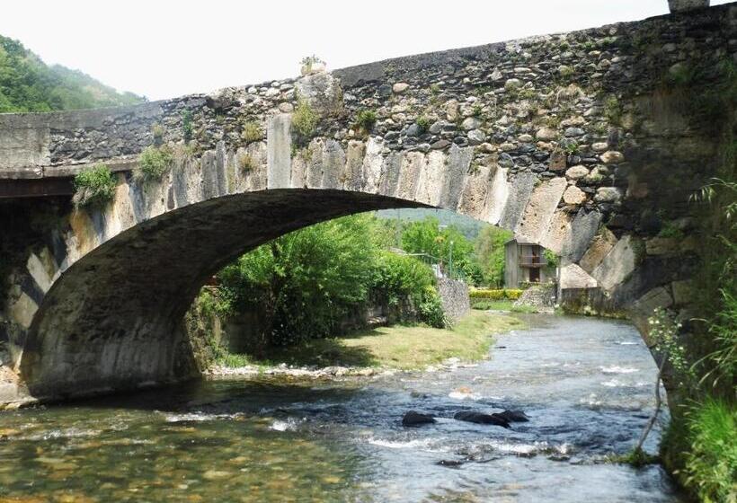 هتل Auberge Audressein