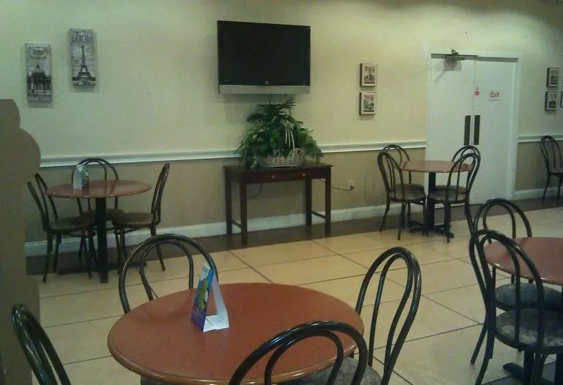 ホテル Days Inn By Wyndham Birmingham Al