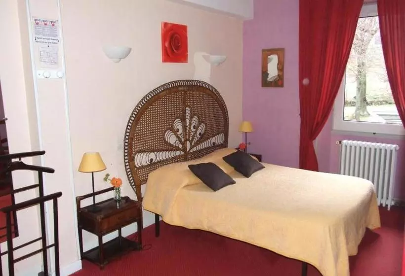 Отель Hôtel Du Val D Aure